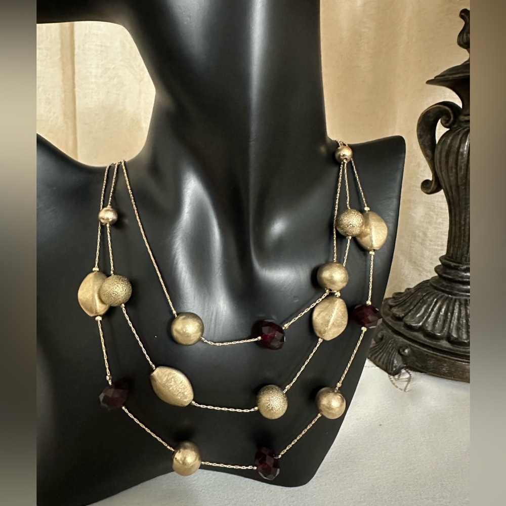 ✨HOST PICK✨ Multi-Strand Layer of Brushed Gold and Garnet Red Beaded Necklace